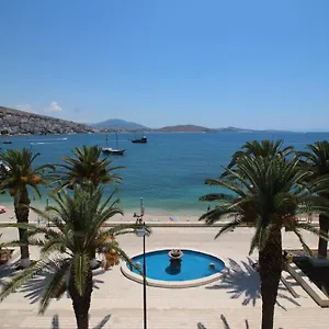 Ari Hotel Sarande