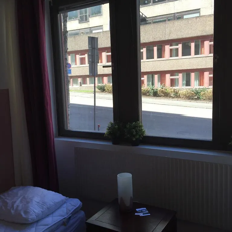Linne Hostel Göteborg 0*,  Schweden